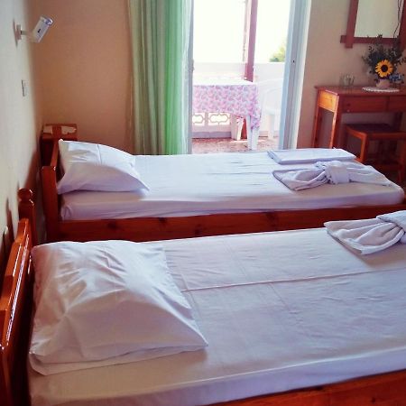 Billy'S Amoudi Apartments Екстериор снимка