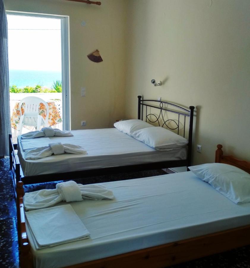 Billy'S Amoudi Apartments Екстериор снимка